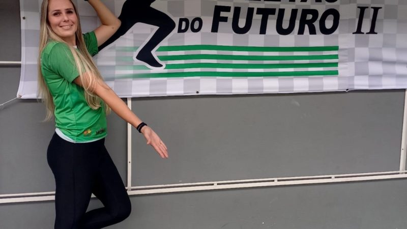 Conheça Jaqueline Gonçales, professora do projeto “Atletas do Futuro 2”
