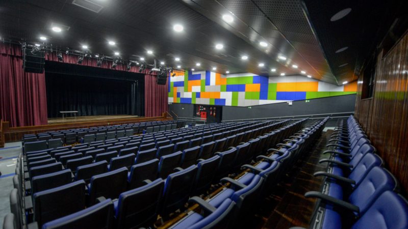 Em São Bernardo, Teatro Elis Regina completa 40 anos com programação especial