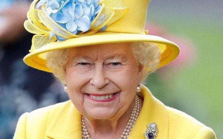 Morre aos 96 anos a rainha Elizabeth II