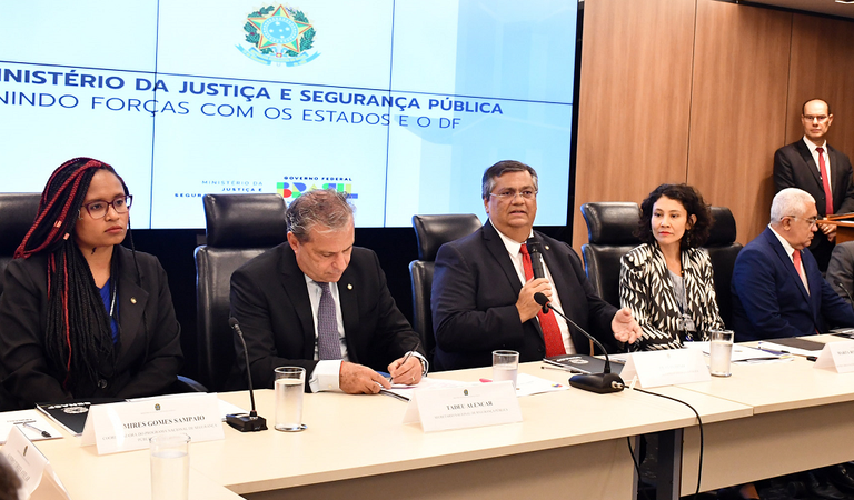 Flávio Dino e secretários de segurança de todo o país debatem ações para fortalecimento da Segurança Pública