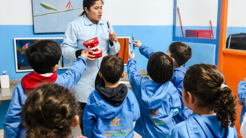 Em São Bernardo, Programa Escola de Pais orienta famílias sobre imunização e saúde infantil