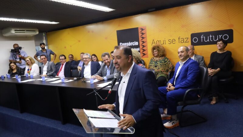 Marcelo Oliveira toma posse como presidente do Consórcio ABC