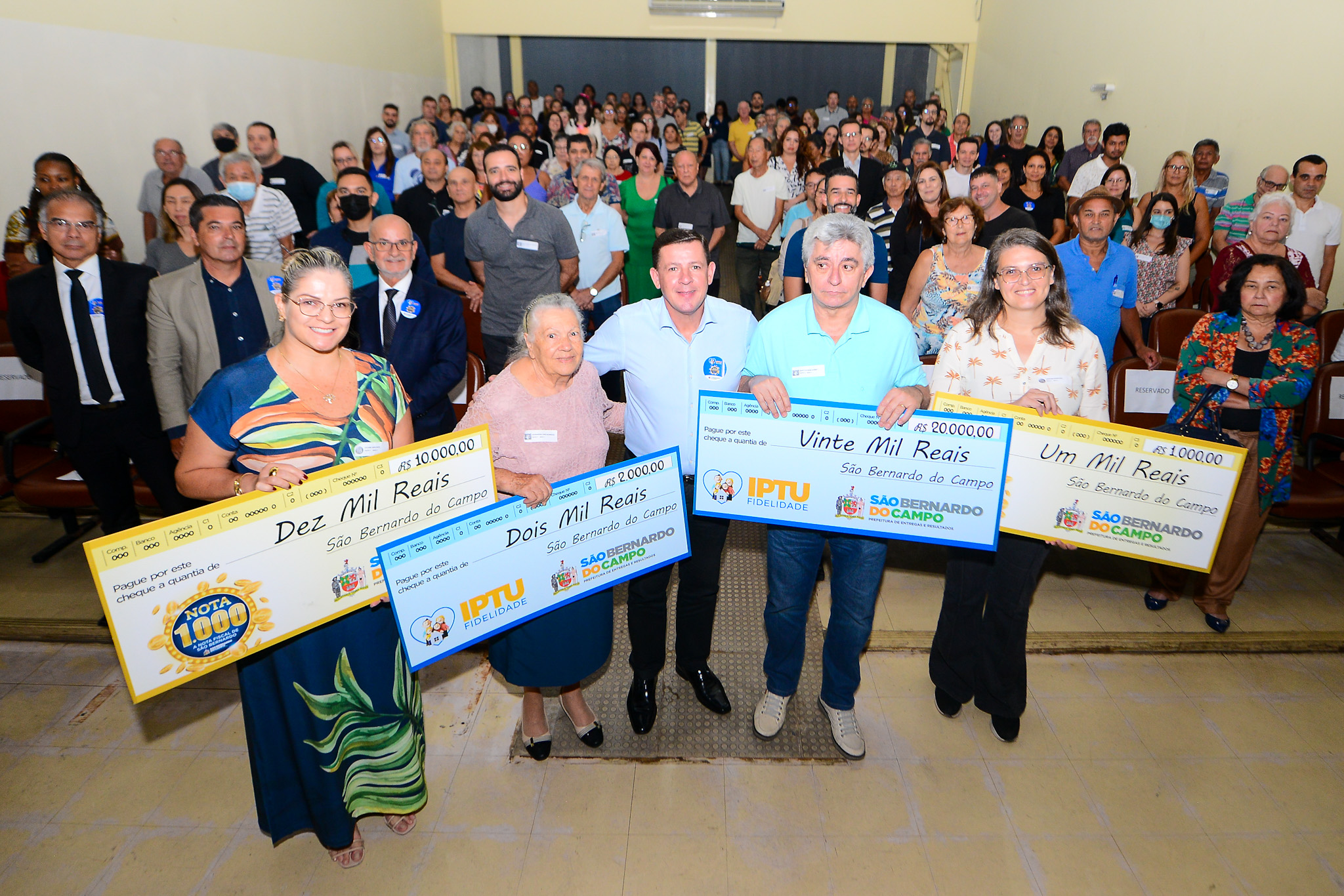 Primeiro sorteio do ano dos programas Nota 1.000 e IPTU Fidelidade premia 142 munícipes de São Bernardo