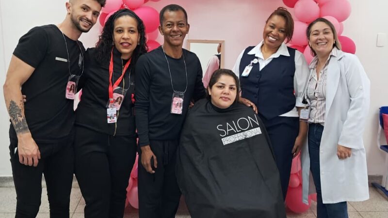 Ação “Fios de Esperança”, em São Bernardo, e arrecada 137 mechas de cabelo em apoio ao Outubro Rosa