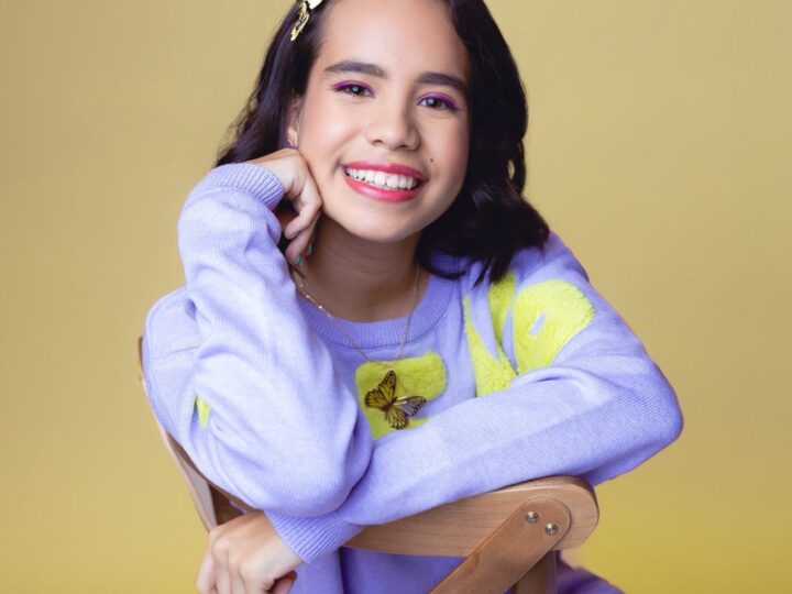 Conheça a voz feminina da geração alfa que surge como contraponto à cultura misógina nas redes sociais